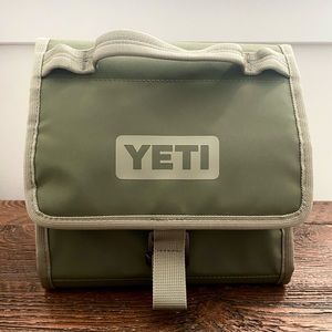 Yeti Daytrip Lunch Bag - Highlands Olive (Limited Edition Color)